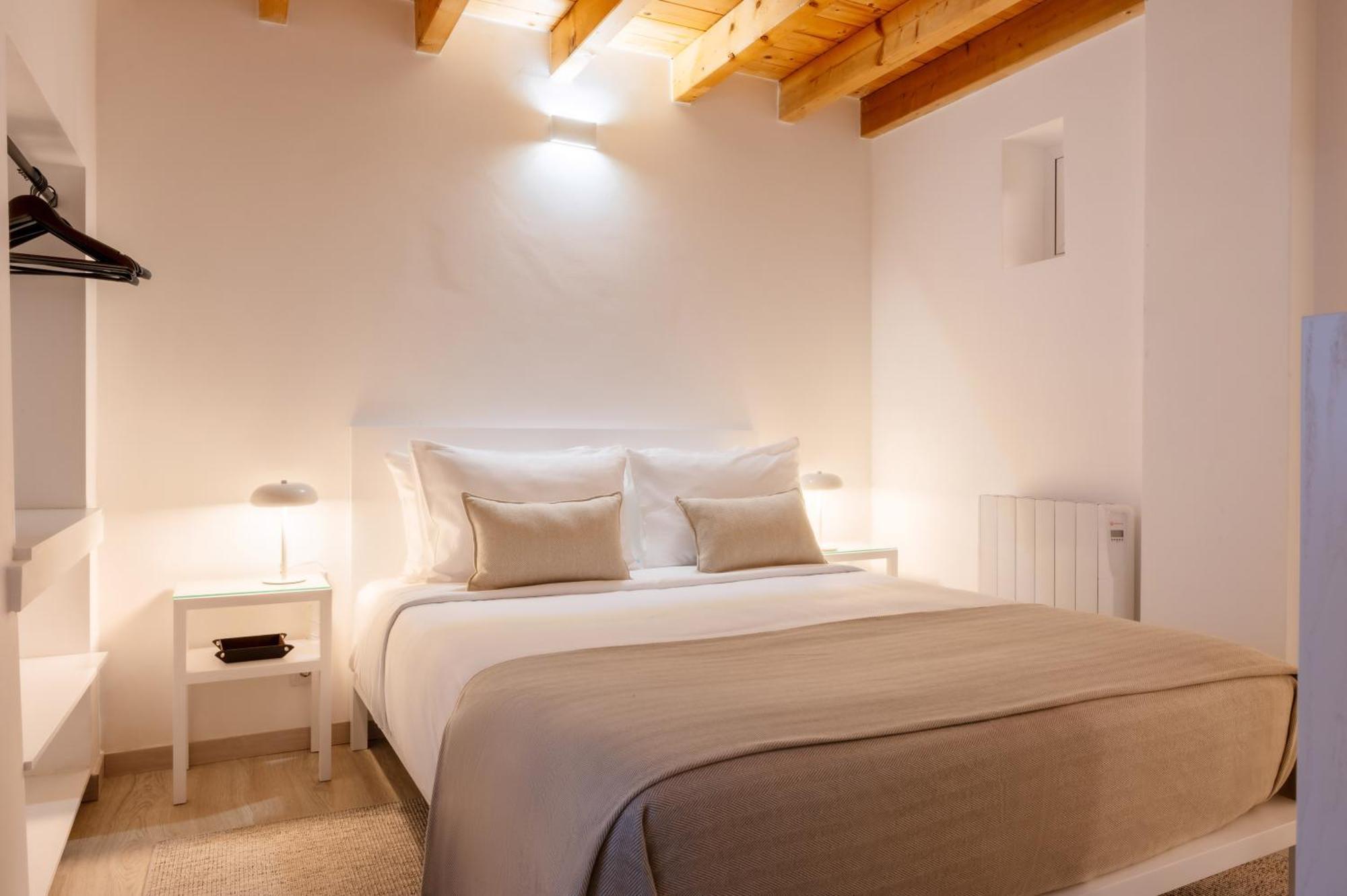 Azinheira Suites Townhouse - Alojamento Turistico (Adults Only) 埃尔瓦斯 外观 照片