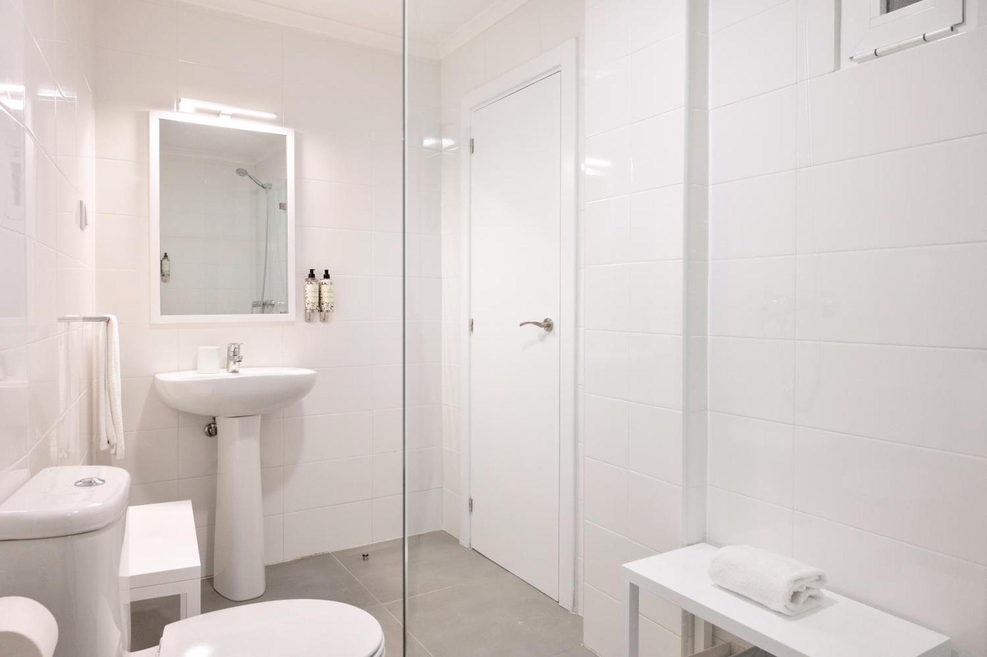 Azinheira Suites Townhouse - Alojamento Turistico (Adults Only) 埃尔瓦斯 外观 照片