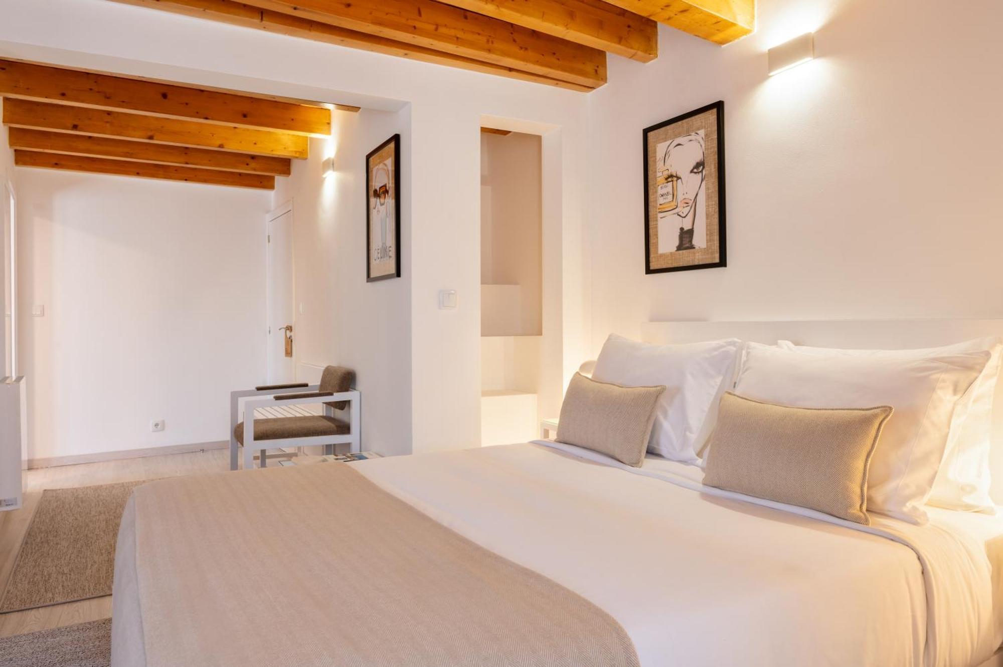 Azinheira Suites Townhouse - Alojamento Turistico (Adults Only) 埃尔瓦斯 外观 照片
