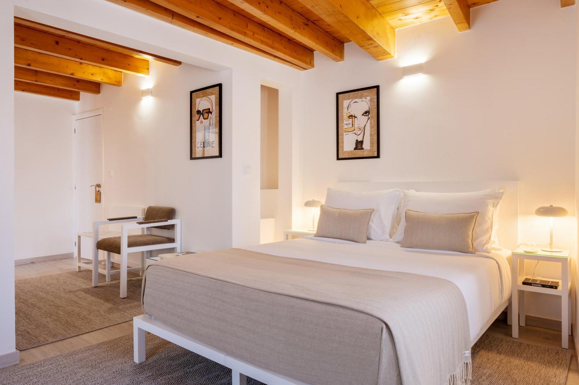 Azinheira Suites Townhouse - Alojamento Turistico (Adults Only) 埃尔瓦斯 外观 照片